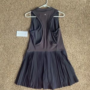 Athleta Advantage Dress size small NWT